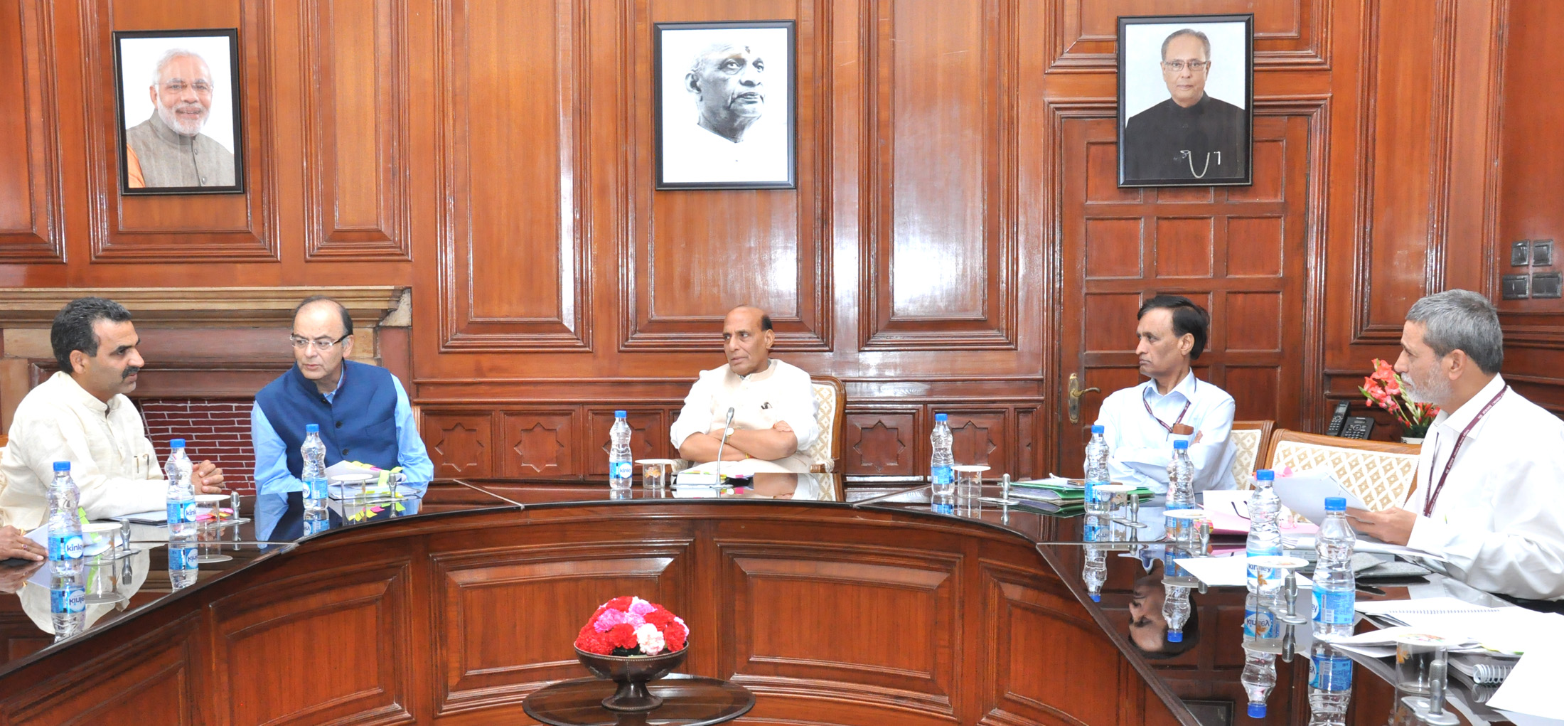 The Union Home Minister, Shri Rajnath Singh chairing a meeting of the High Level Committee for Central Assistance to States affected by the Natural Disasters, in New Delhi on July 24, 2015. 	The Union Minister for Finance, Corporate Affairs and Information & Broadcasting, Shri Arun Jaitley, the Minister of State for Agriculture, Dr. Sanjeev Kumar Balyan, the Union Home Secretary, Shri L.C. Goyal and the Agriculture Secretary, Shri Siraj Hussain are also seen.