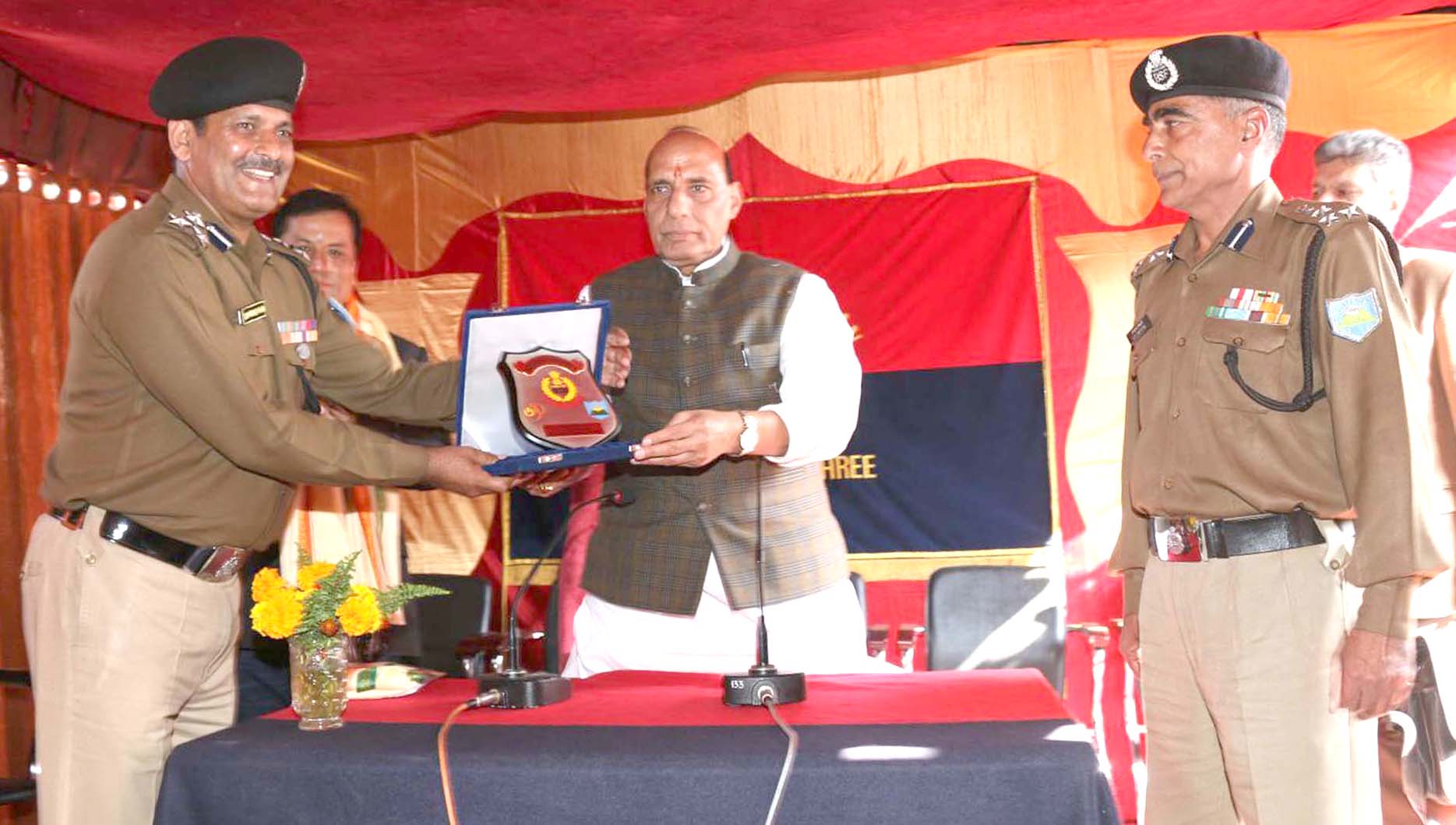 Union Home Minister Shri Rajnath Singh is being welcome by BSF official at the Karimganj in Indo Bangladesh Boarder on 3rd January 2015