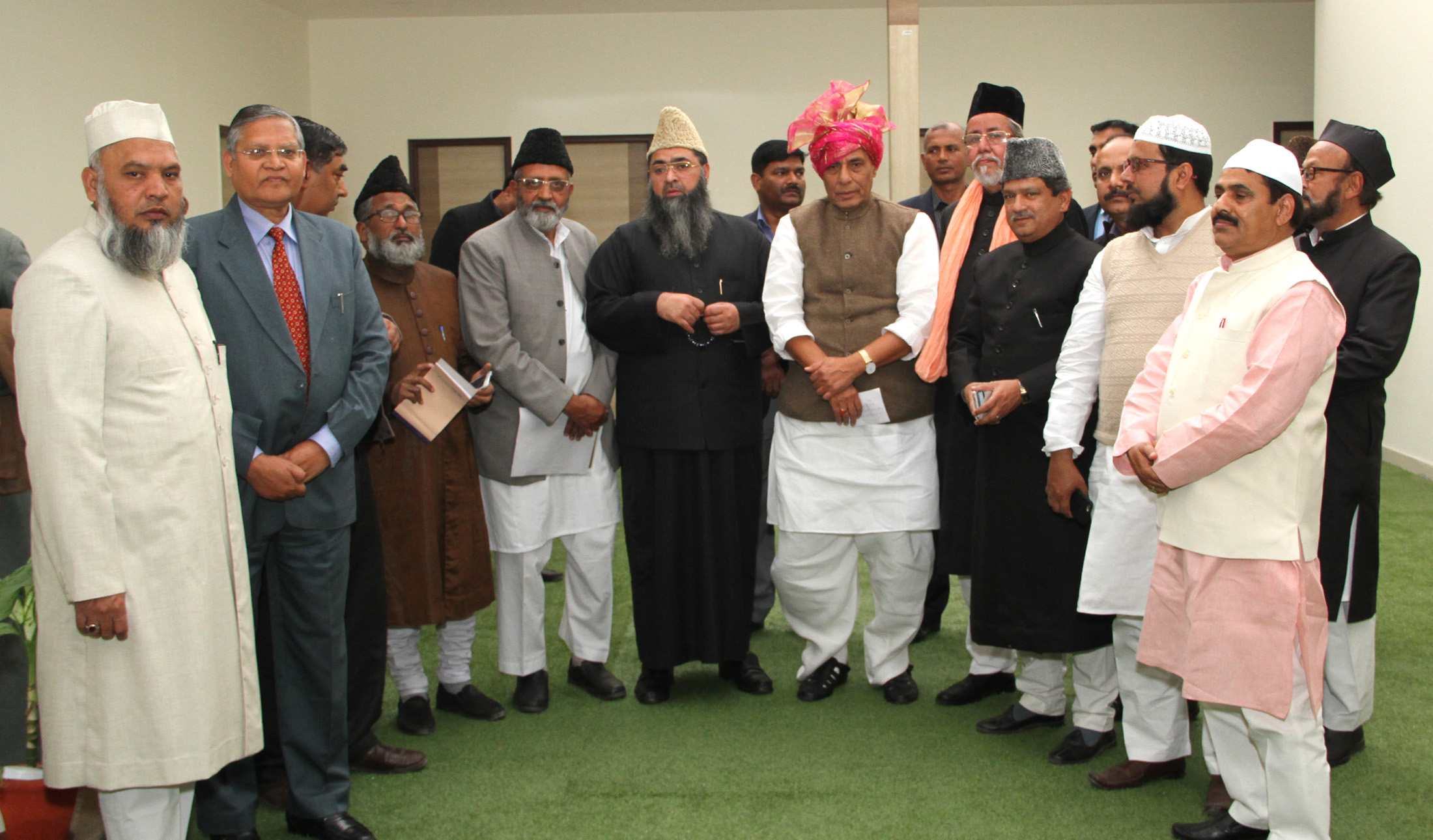 The Union Home Minister, Shri Rajnath Singh in a group photo with the Muslim clergies and social leaders, in New Delhi on February 02, 2016.