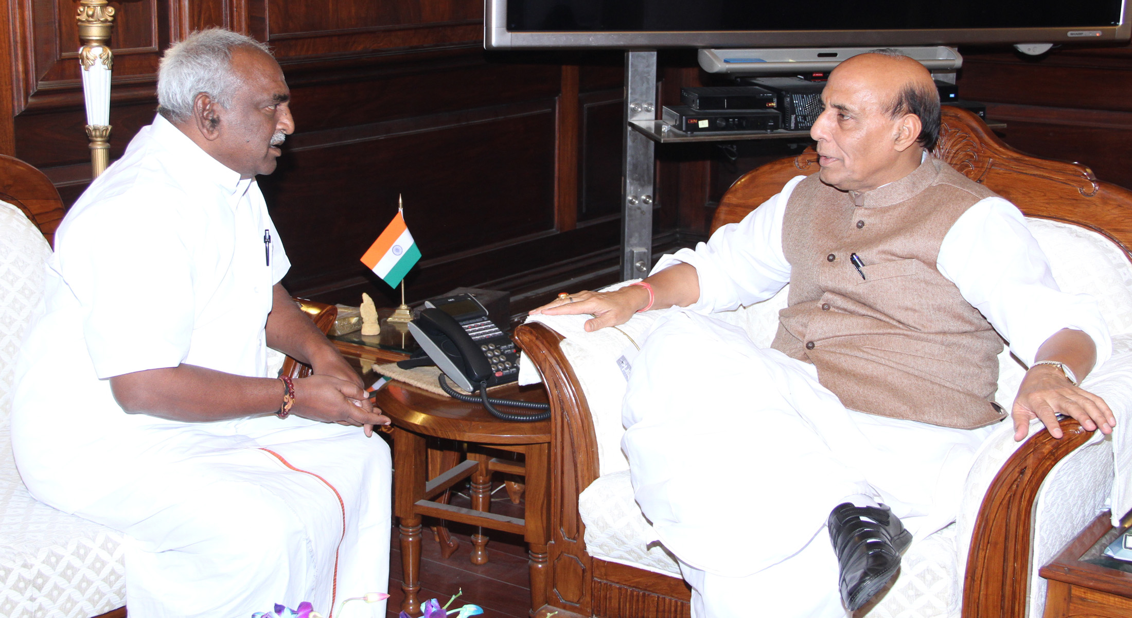 The Minister of State for Road Transport & Highways and Shipping, Shri P. Radhakrishnan calling on the Union Home Minister, Shri Rajnath Singh, in New Delhi on March 01, 2016.