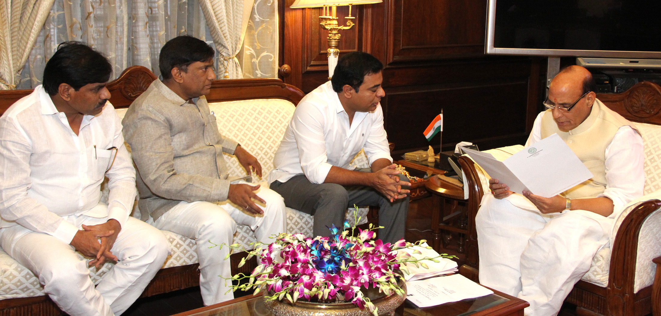 A delegation led by the Minister for Information Technology (IT), Panchayat Raj (PR) and Municipal Administration and Urban Development (MAUD), Telangana, Shri K.T. Rama Rao calling on the Union Home Minister, Shri Rajnath Singh, in New Delhi on March 29, 2016