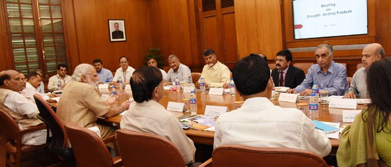 The Prime Minister, Shri Narendra Modi chairing a high level meeting on drought and water scarcity with the Chief Minister of Andhra Pradesh, Shri N. Chandrababu Naidu, in New Delhi on May 17, 2016.