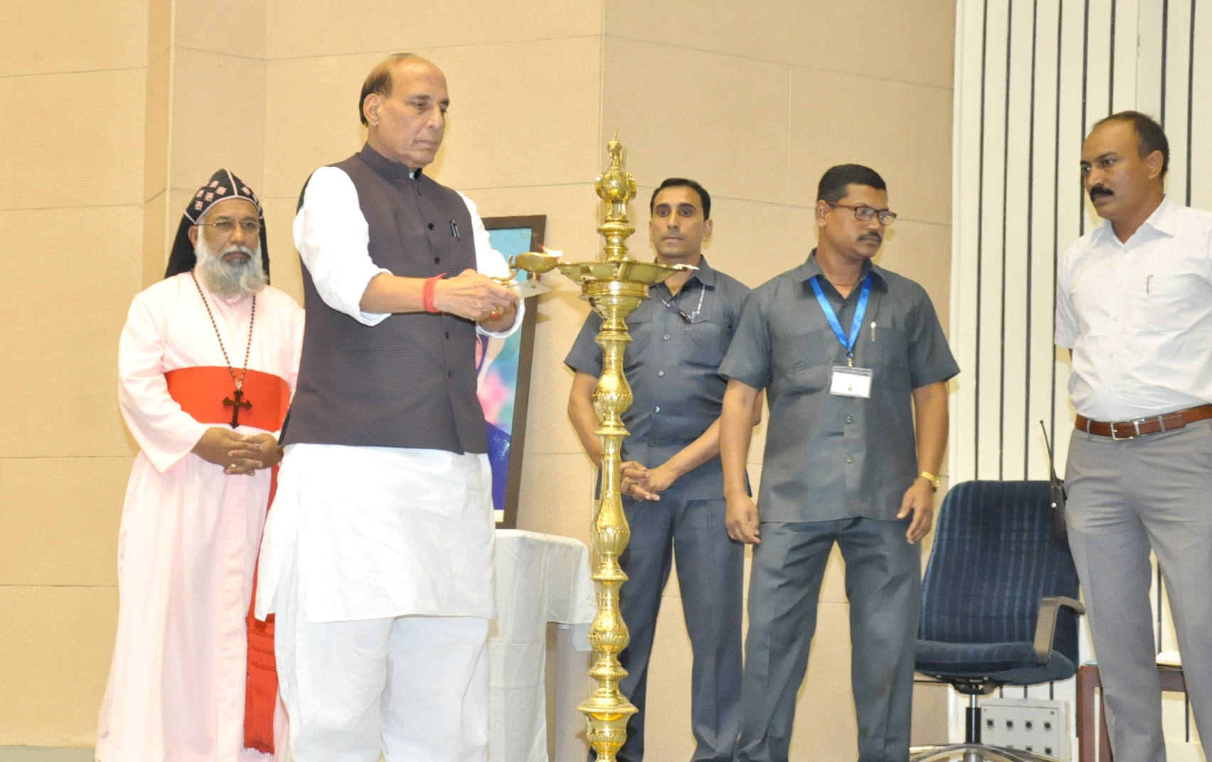 The Union Home Minister, Shri Rajnath Singh inaugurating the celebration to commemorate the Canonization of Saint Mother Teresa, in New Delhi on October 19, 2016.