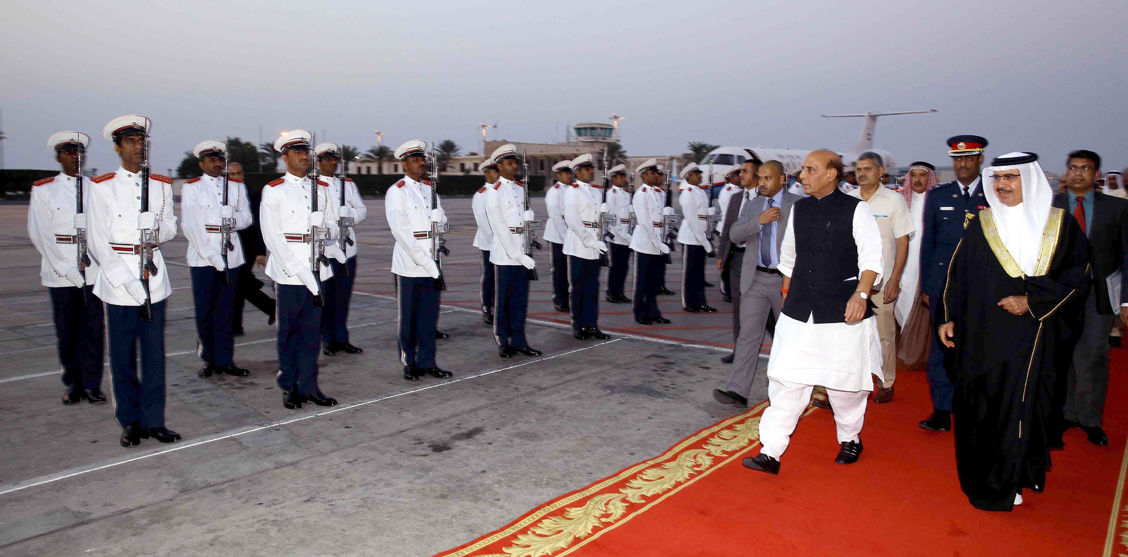 The Union Home Minister, Shri Rajnath Singh being presented a Guard of Honour, on his arrival, in Manama on October 23, 2016.  	The Minister of Interior of Bahrain, Lt. Gen. Sheikh Rashid Bin Abdulla Al Khalifa is also seen.