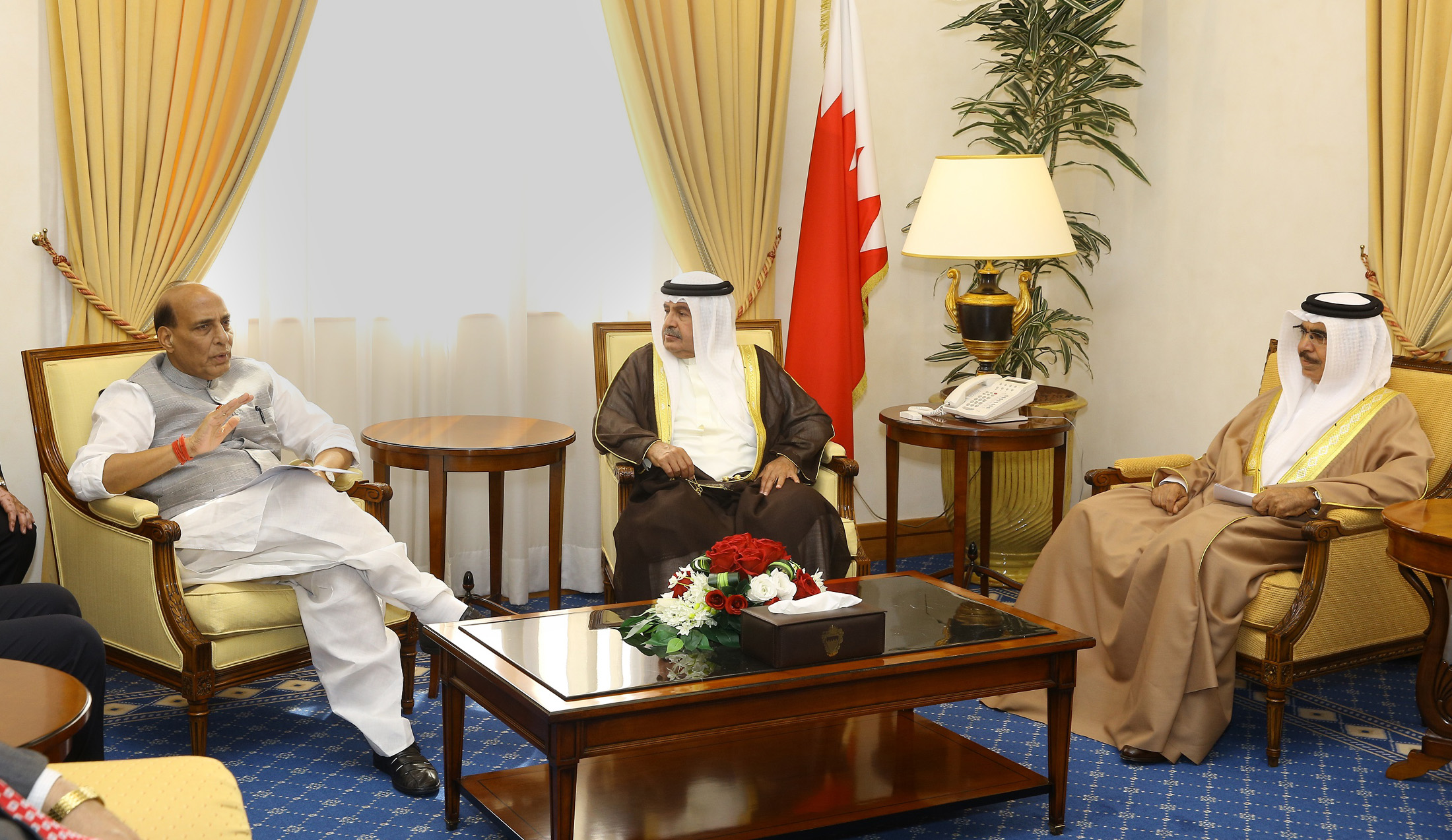 The Union Home Minister, Shri Rajnath Singh meeting the Deputy Prime Minister of Bahrain, Shaikh Ali Bin Khalifa Al Khalifa, in Manama on October 24, 2016.