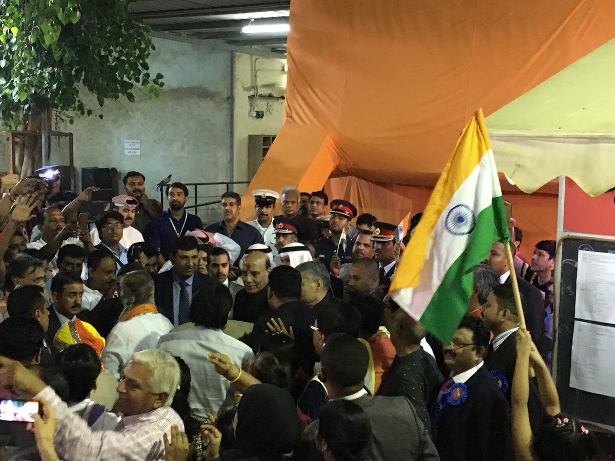 Shri Rajnath Singh visited 'Little India' in Bahrain this evening where members of Indian community thronged the street in large numbers.