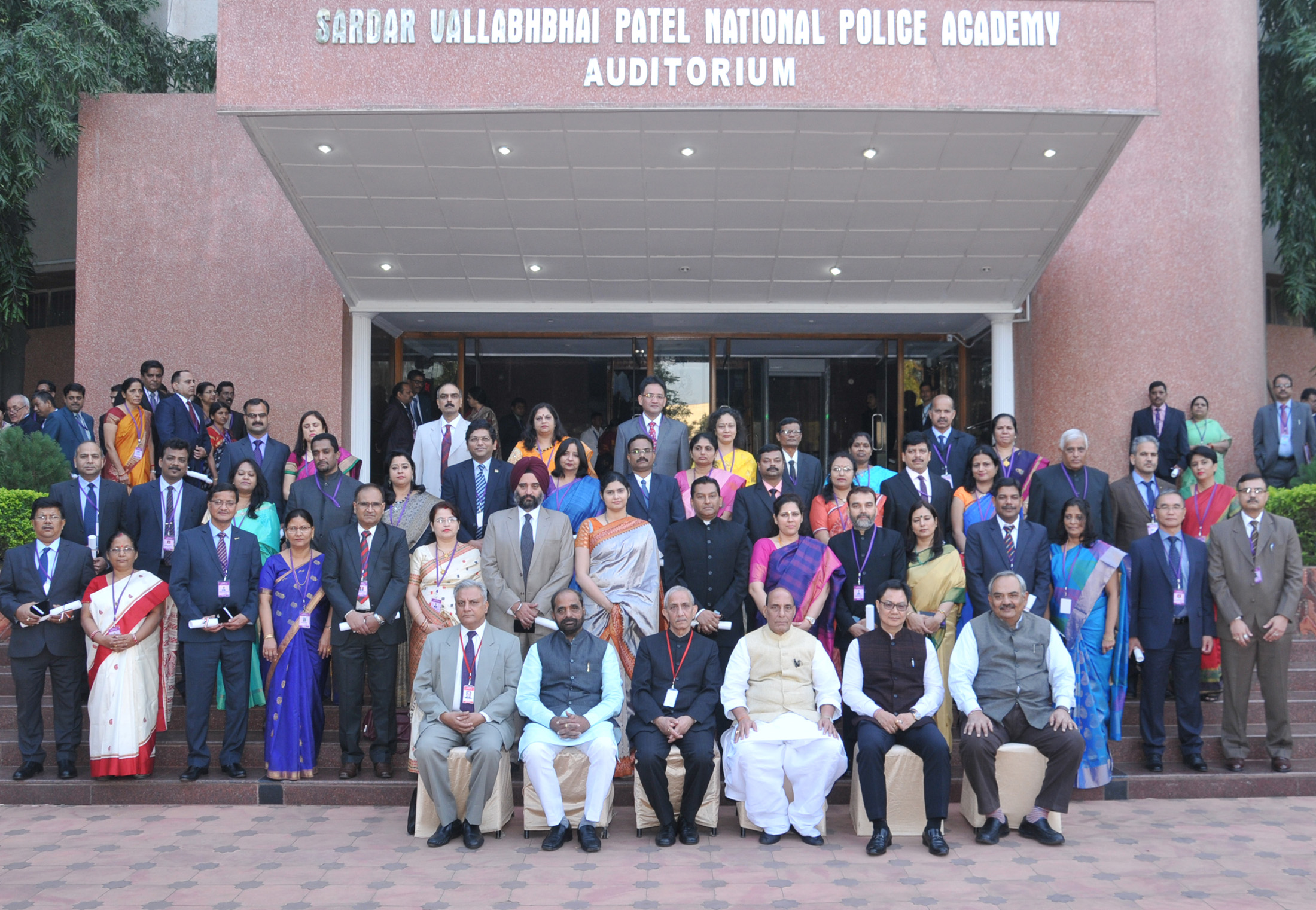 The Union Home Minister, Shri Rajnath Singh in a group photograph with the winners of Police Medals, during the All India Conference of DGPs/IGPs, 2016, at Sardar Vallabhbhai Patel National Police Academy, in Hyderabad on November 25, 2016. 	The Ministers of State for Home Affairs, Shri Kiren Rijiju & Shri Hansraj Gangaram Ahir, the Union Home Secretary Shri Rajiv Mehrishi and senior officers are also seen.