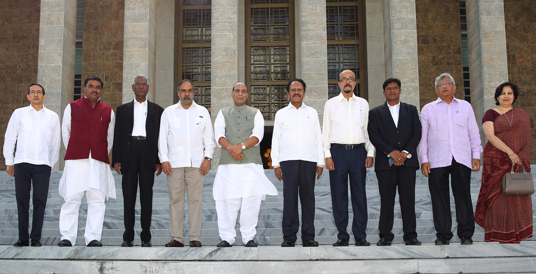 The parliamentary delegation led by the Union Home Minister, Shri Rajnath Singh, at the Jose Marti Revolution Square, in Havana on November 30, 2016.