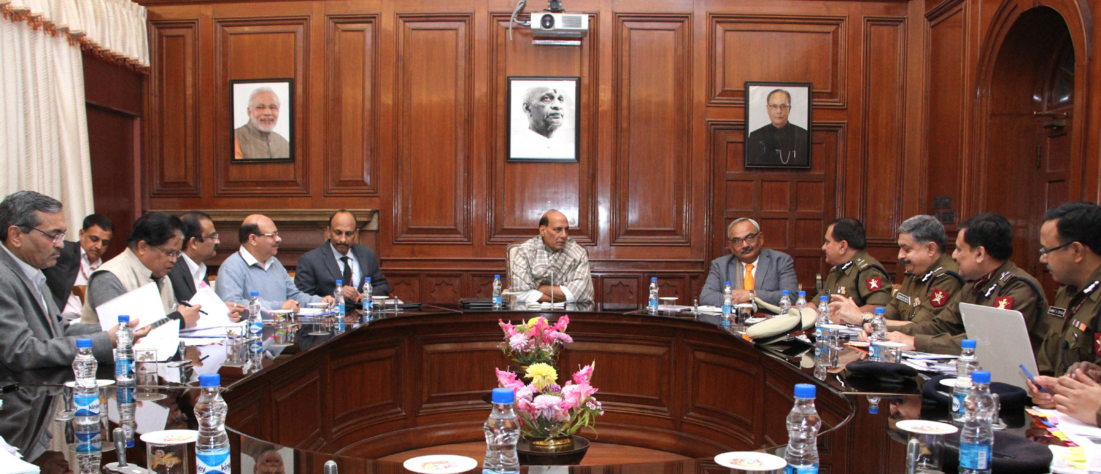 The Union Home Minister, Shri Rajnath Singh reviewing the working of CISF, in New Delhi on January 05, 2017.  The Union Home Secretary, Shri Rajiv Mehrishi, the DG, CISF, Shri O.P. Singh and senior officers of the MHA and CISF are also seen.