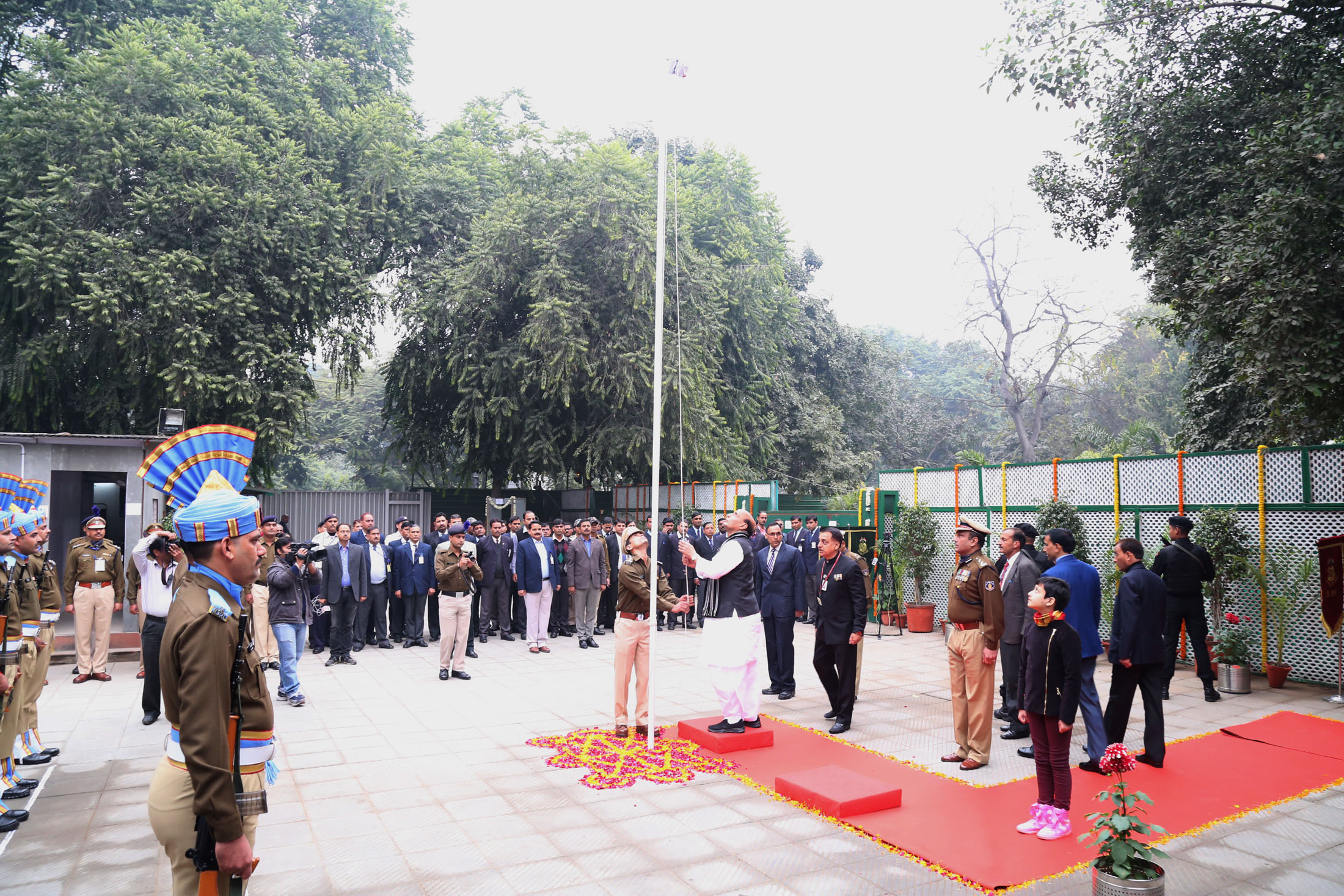 The Union Home Minister, Shri Rajnath Singh unfurling the National Flag, on the occasion of the 68th Republic Day, in New Delhi on January 26, 2017.