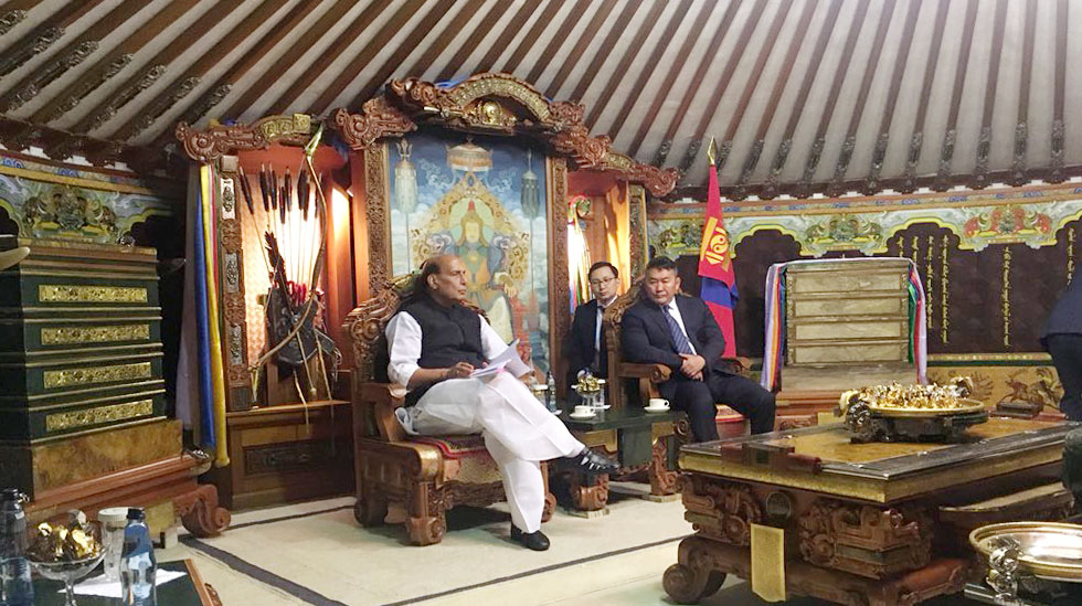 The Union Home Minister, Shri Rajnath Singh calling on the President of Mongolia, Mr. KH. Battulga, at the State Palace, in Ulaanbaatar on June 22, 2018.